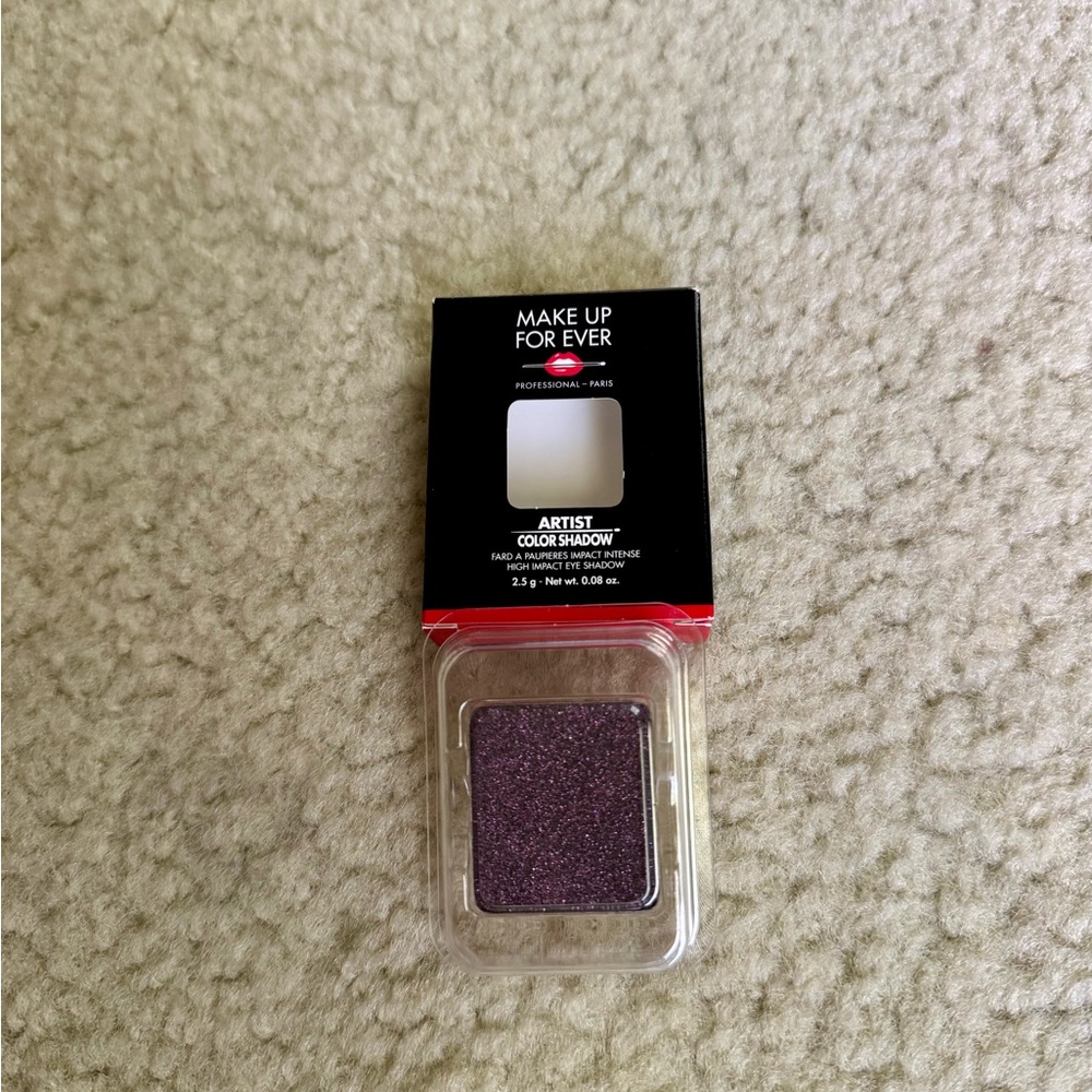Make Up For Ever Purple Eyeshadow D830